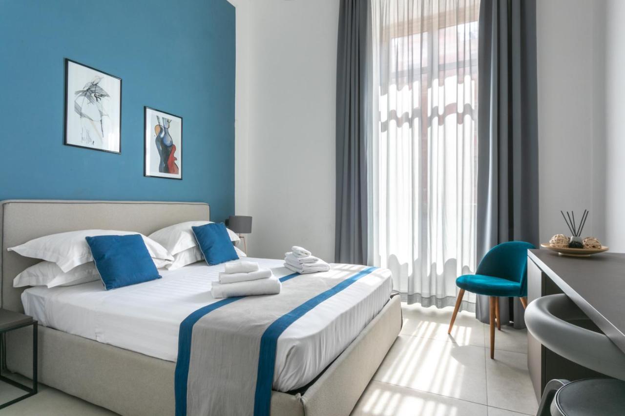 Bespoke Roma Suites Bagian luar foto