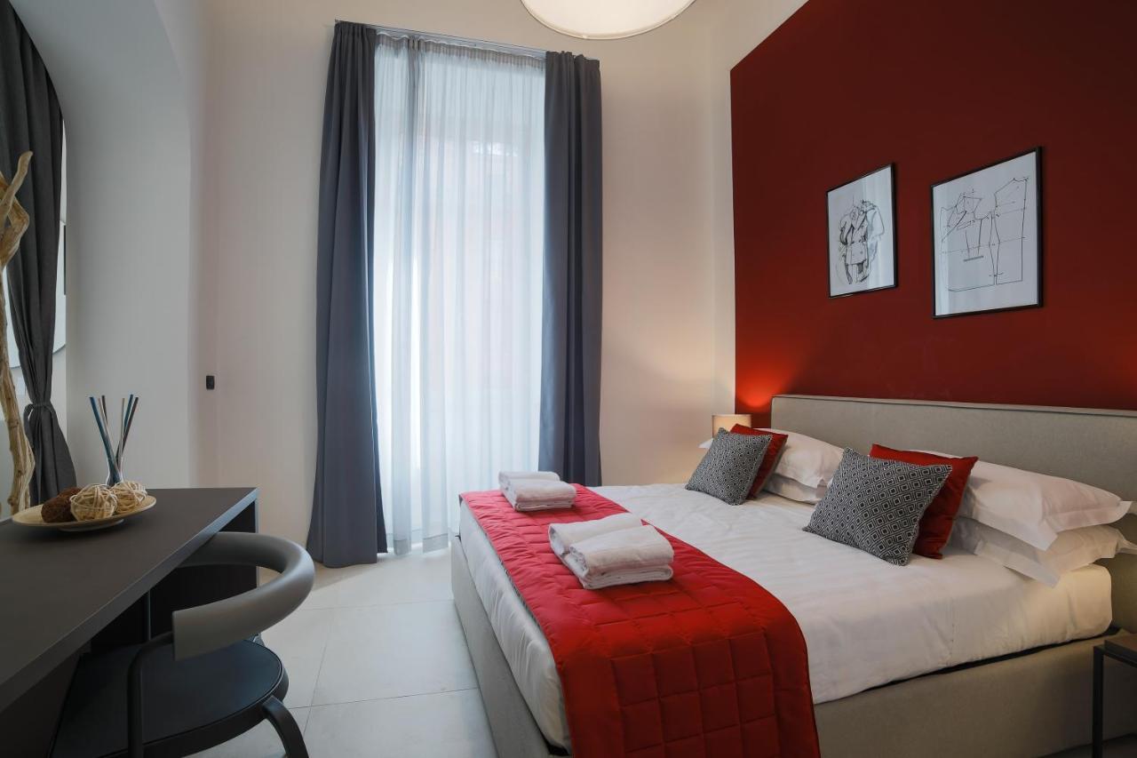 Bespoke Roma Suites Bagian luar foto