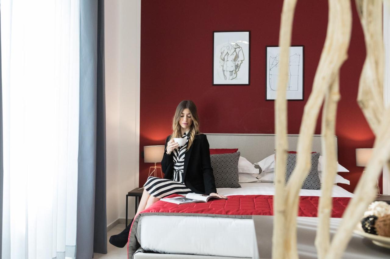 Bespoke Roma Suites Bagian luar foto